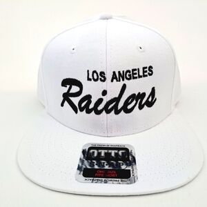 Los Angeles Raiders Embroidered Trucker Snapback Cap Hat White